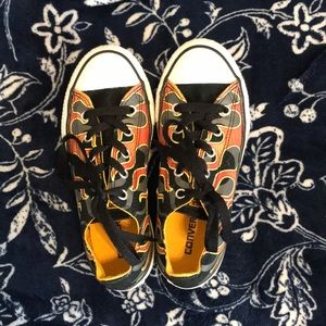 Kids size 1 (little kids) Converse All Stars